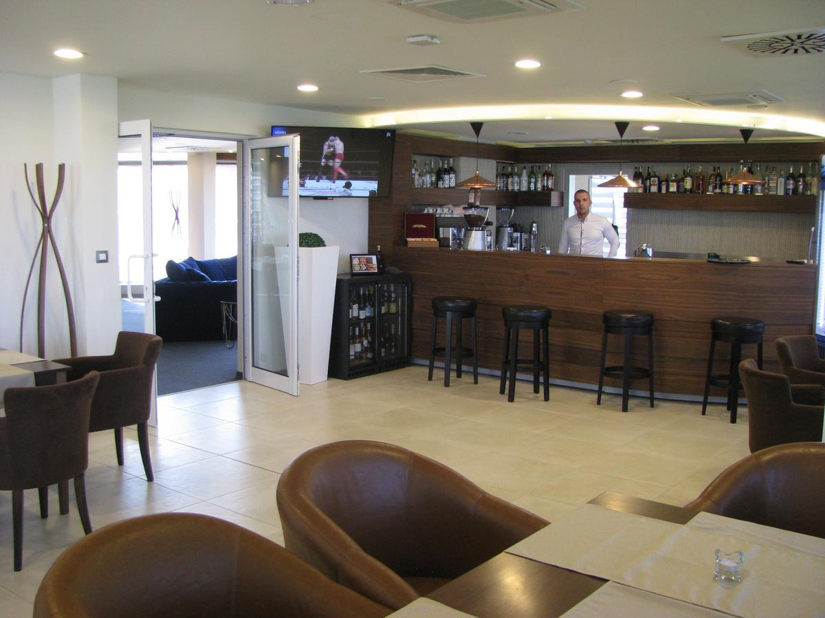 Bon Bon Park Hotel & Spa Boyana Szófia Kültér fotó